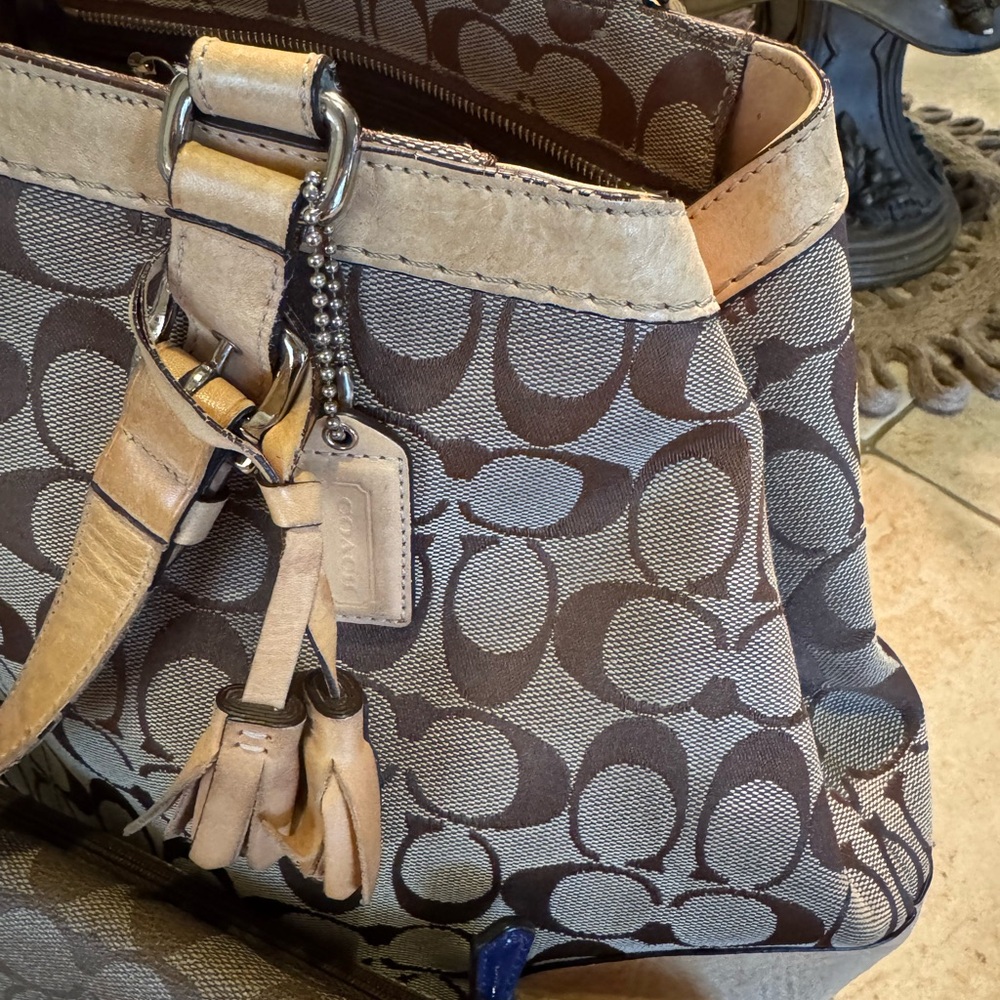 Coach Bundle! Brown and Tan Signature Canvas Tote, Wallet, Apple coin pouch! - Picture 13 of 14